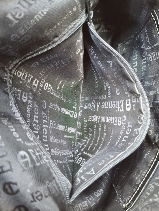 Vintage 90's Etienne Aigner Black Pebbled Leather Minimalist Shoulder Bag - Picture 11 of 15